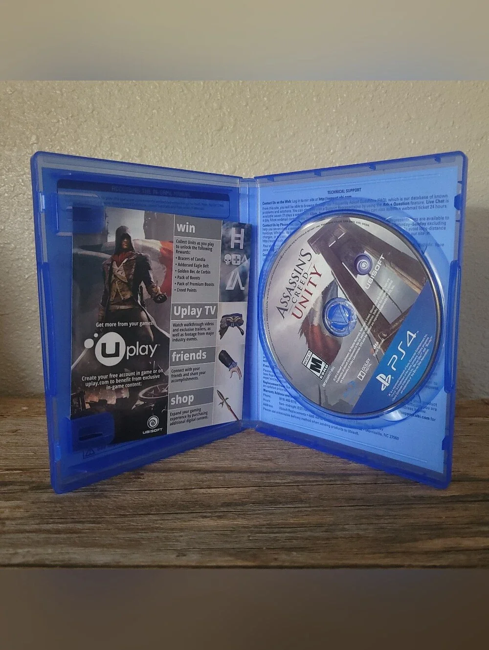Assassin's Creed Unity — Limited Edition (Sony PlayStation 4, 2014)